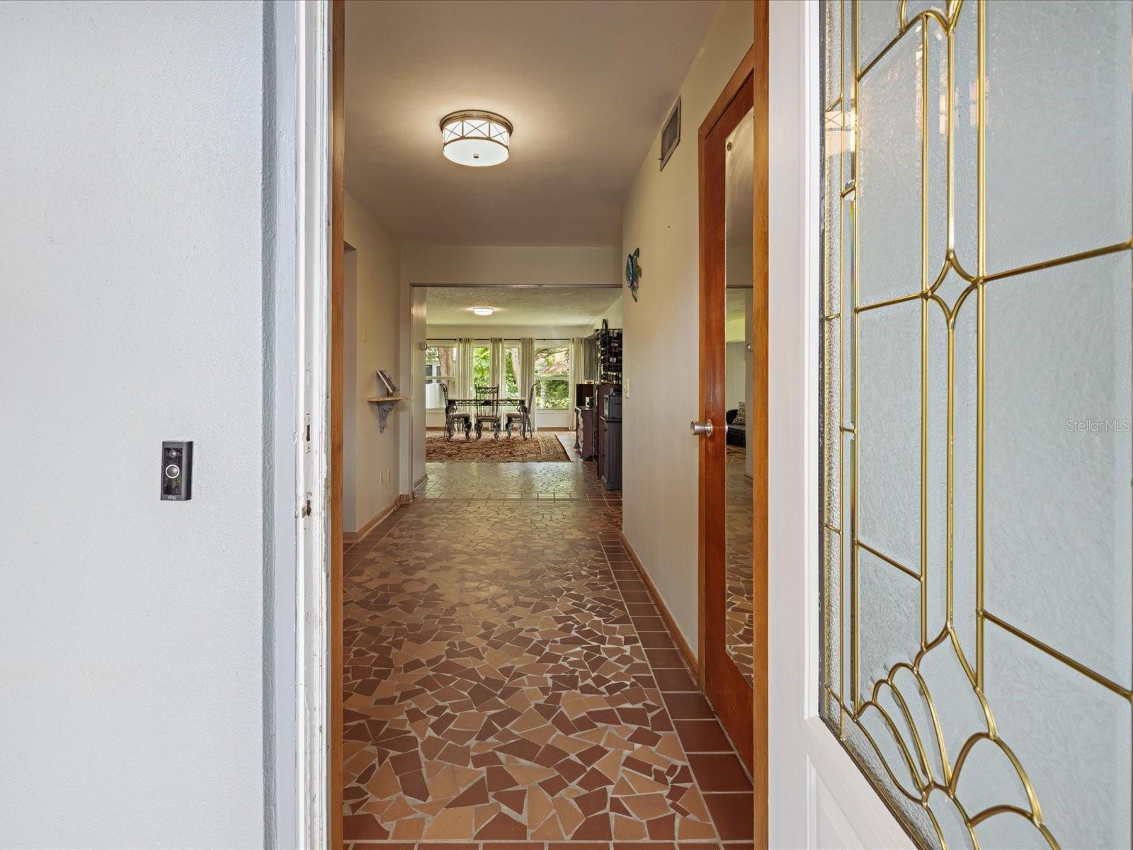 2100 MCKINLEY ST — photo 4