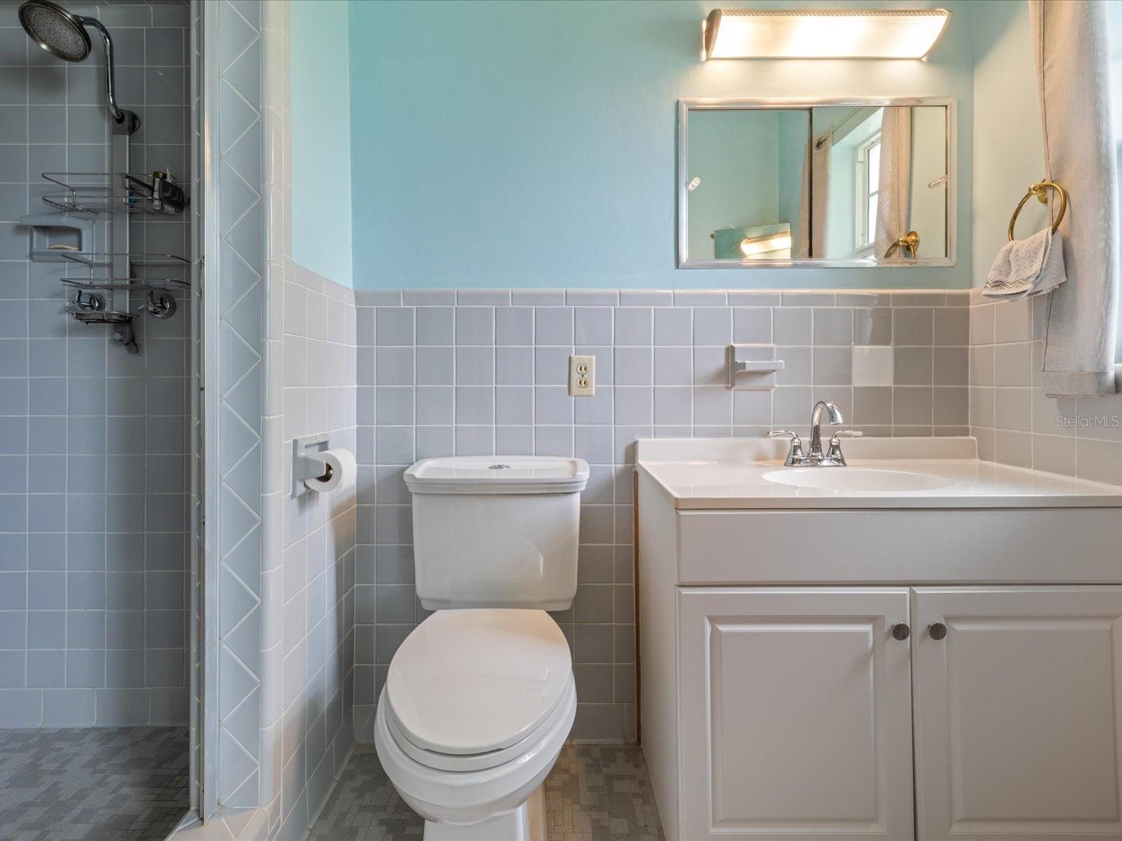2100 MCKINLEY ST — photo 34