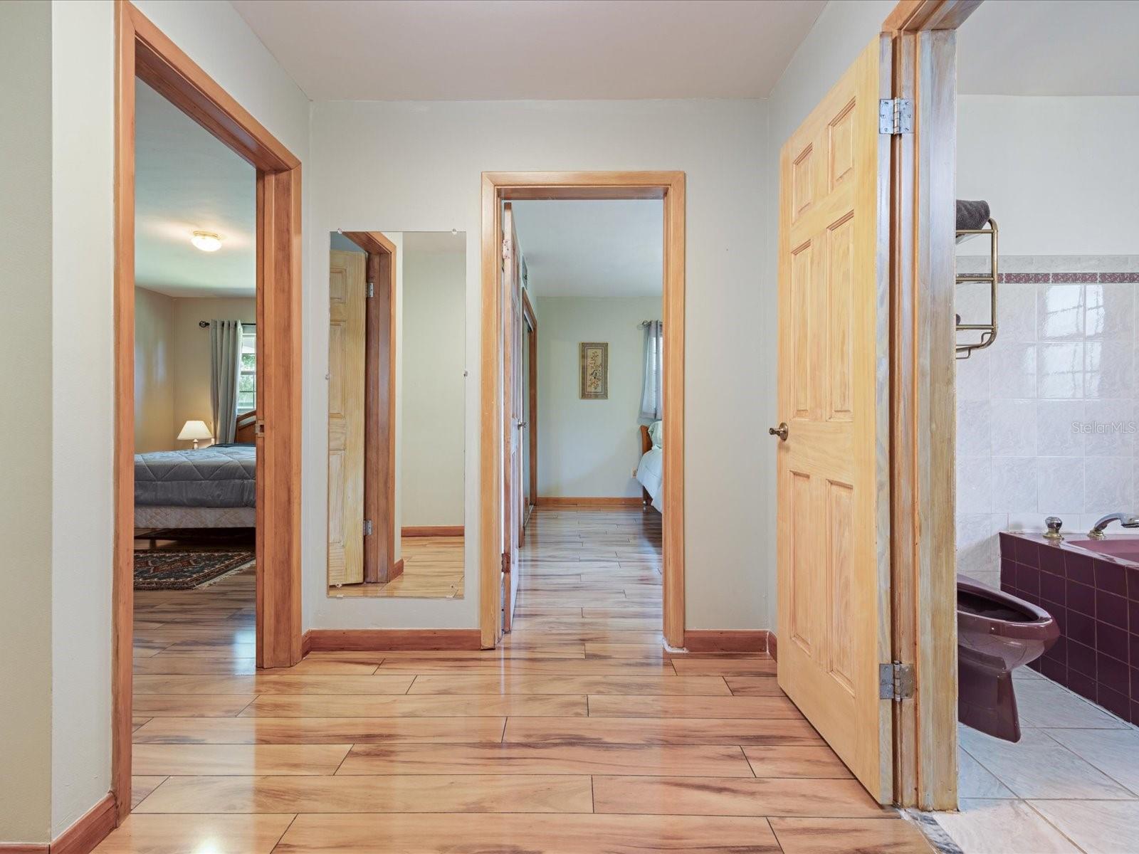 2100 MCKINLEY ST — photo 35