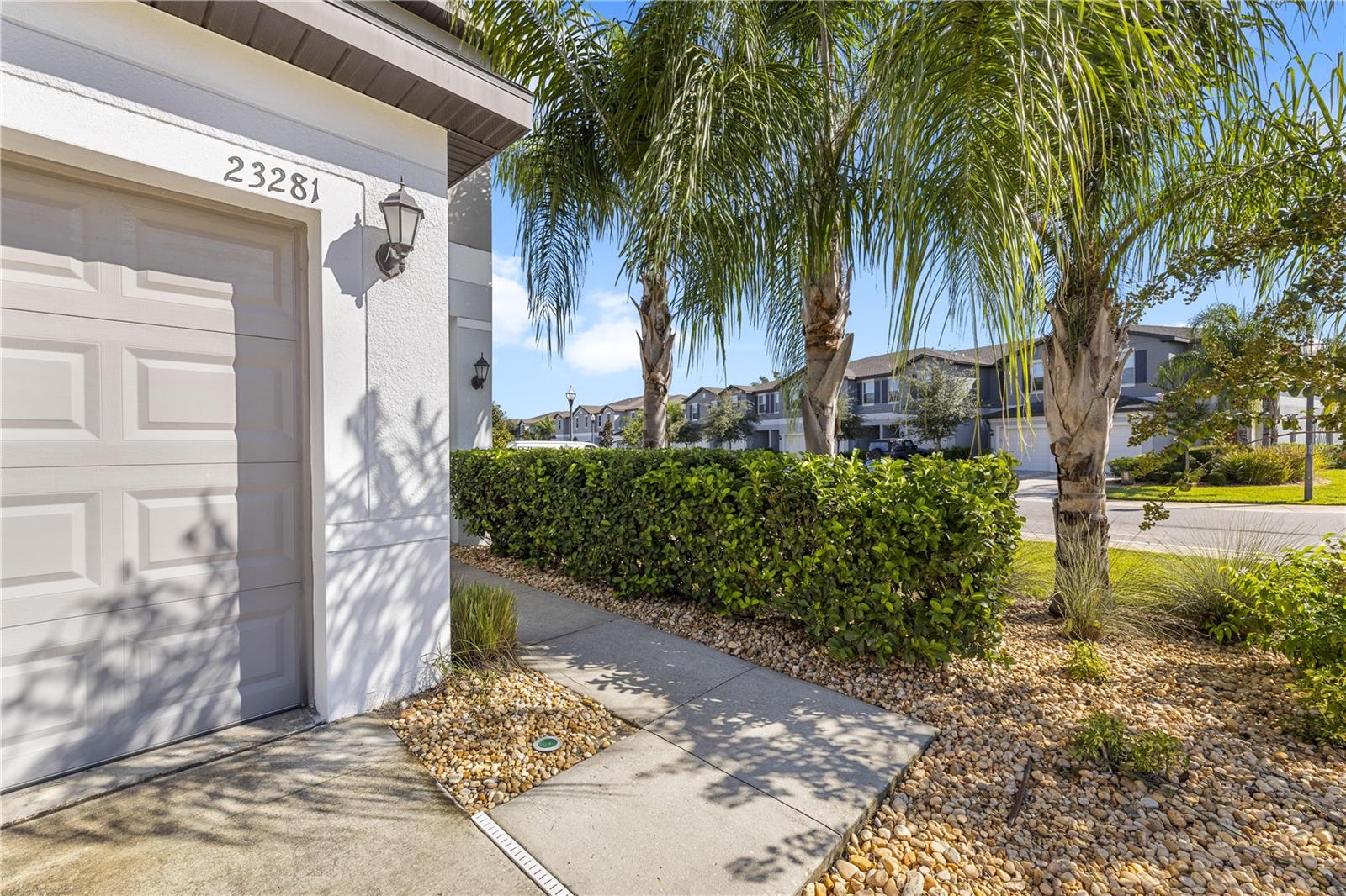 23281 WILLOW GLEN WAY — photo 3