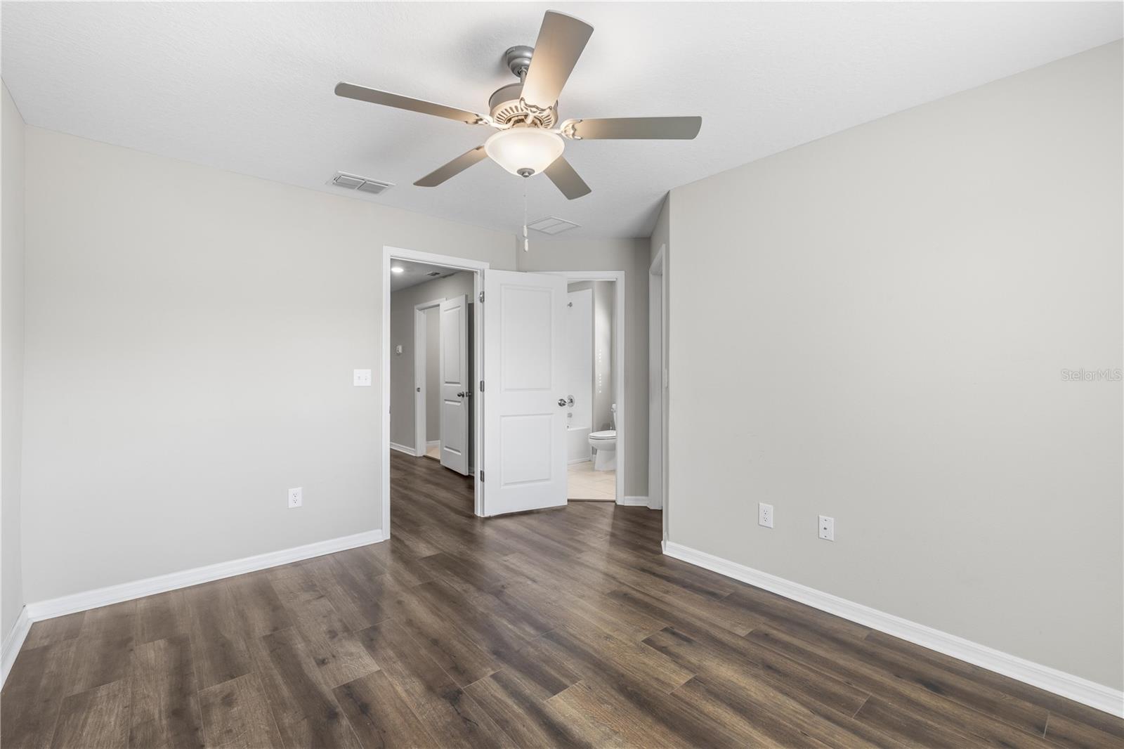 23281 WILLOW GLEN WAY — photo 35