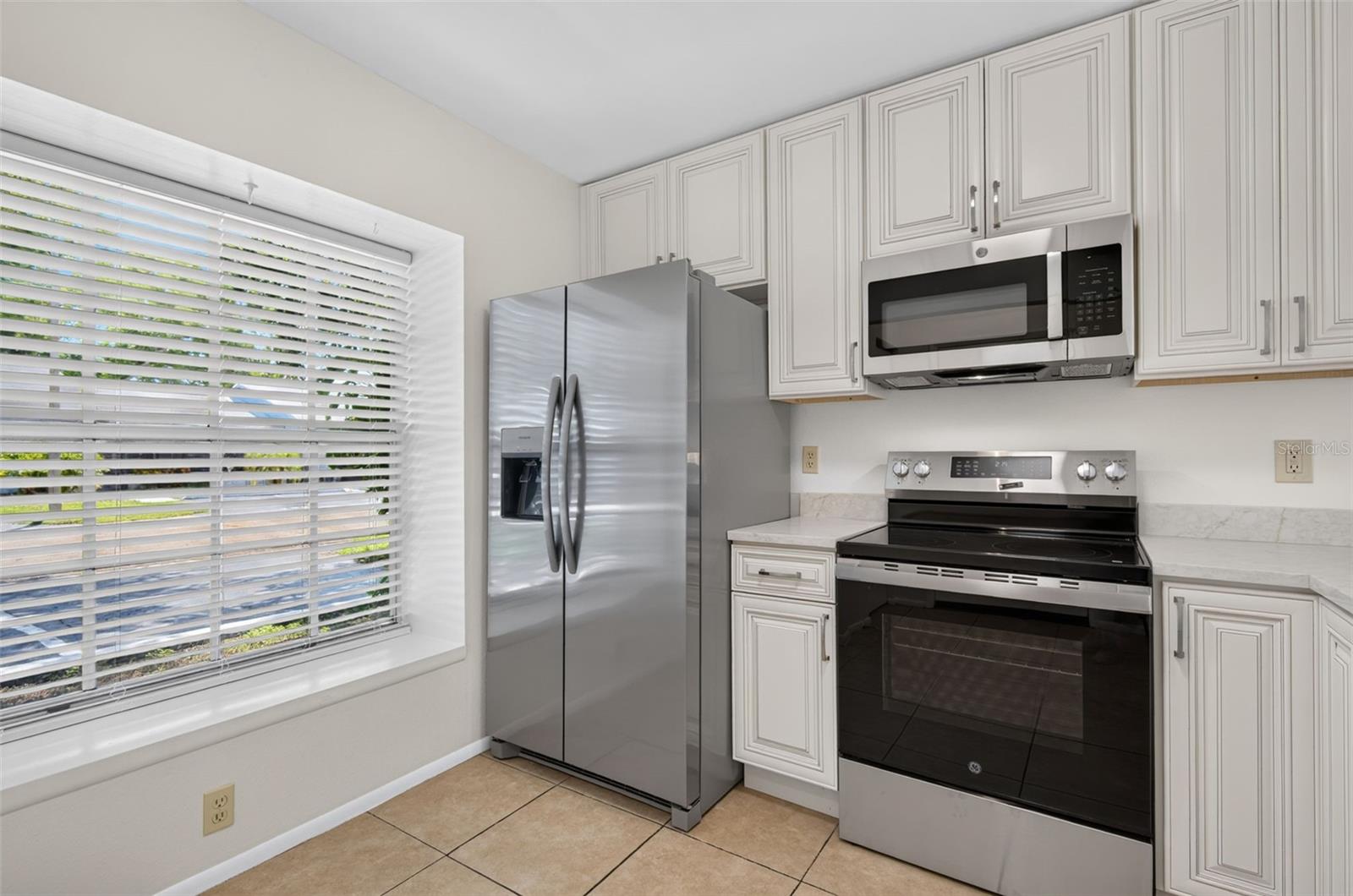 7347 PARKSIDE VILLAS DR — photo 5