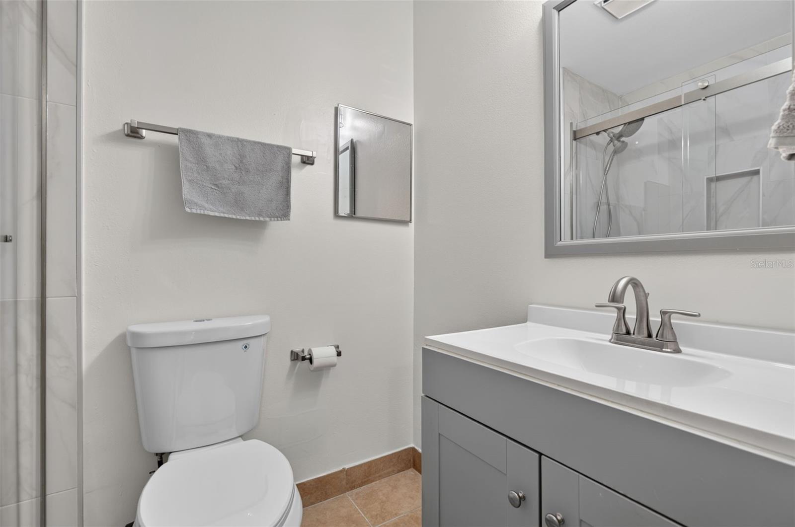 7347 PARKSIDE VILLAS DR — photo 20