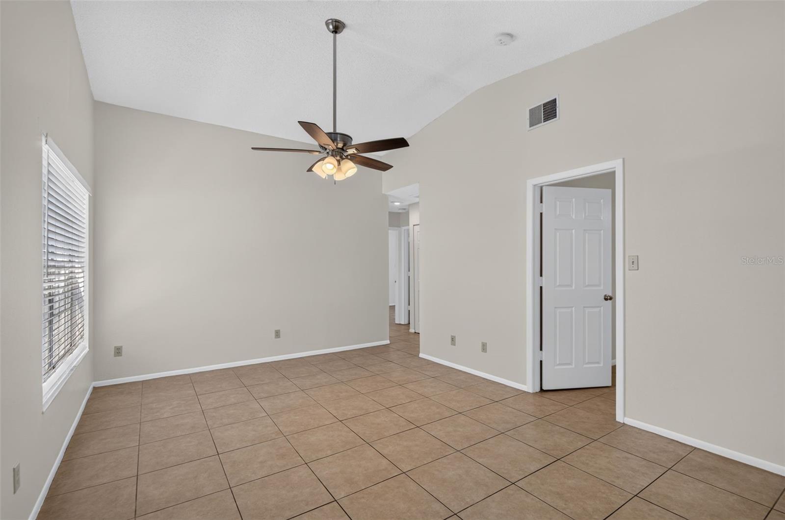 7347 PARKSIDE VILLAS DR — photo 14