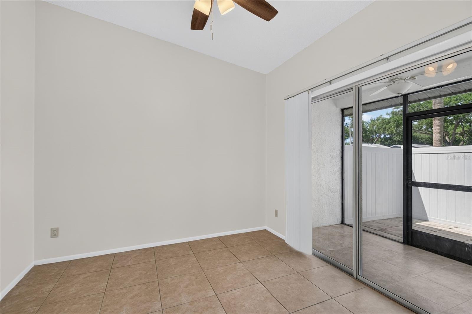 7347 PARKSIDE VILLAS DR — photo 29