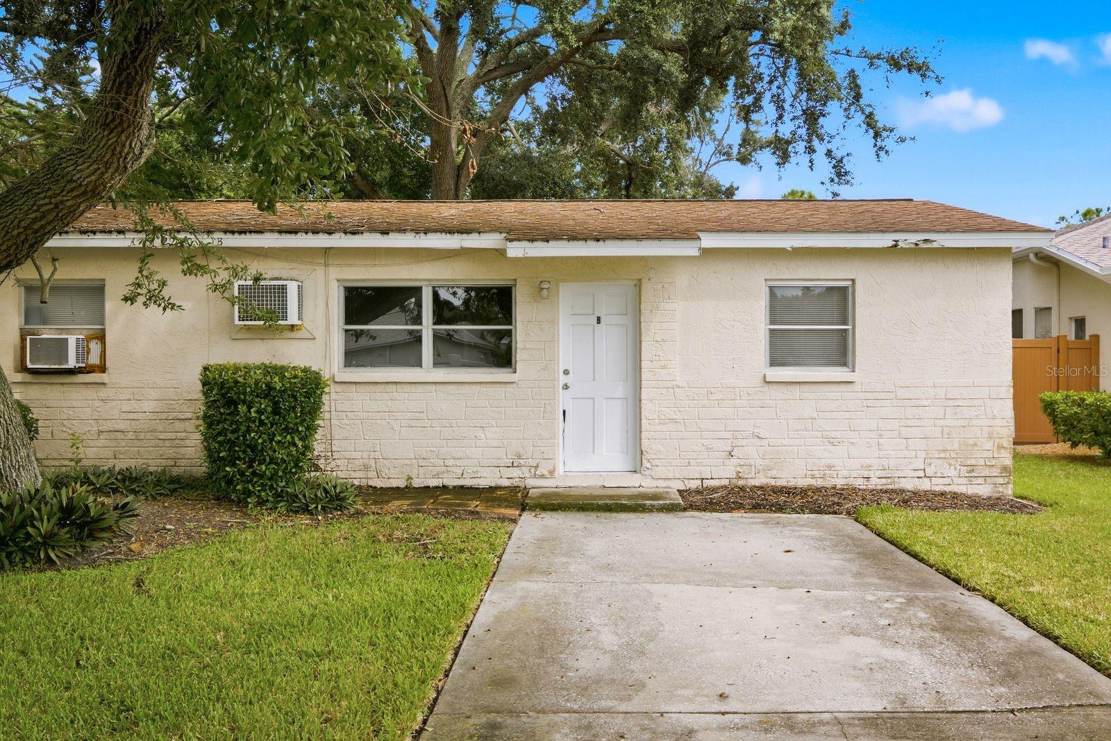 2240 EVANS RD — photo 2