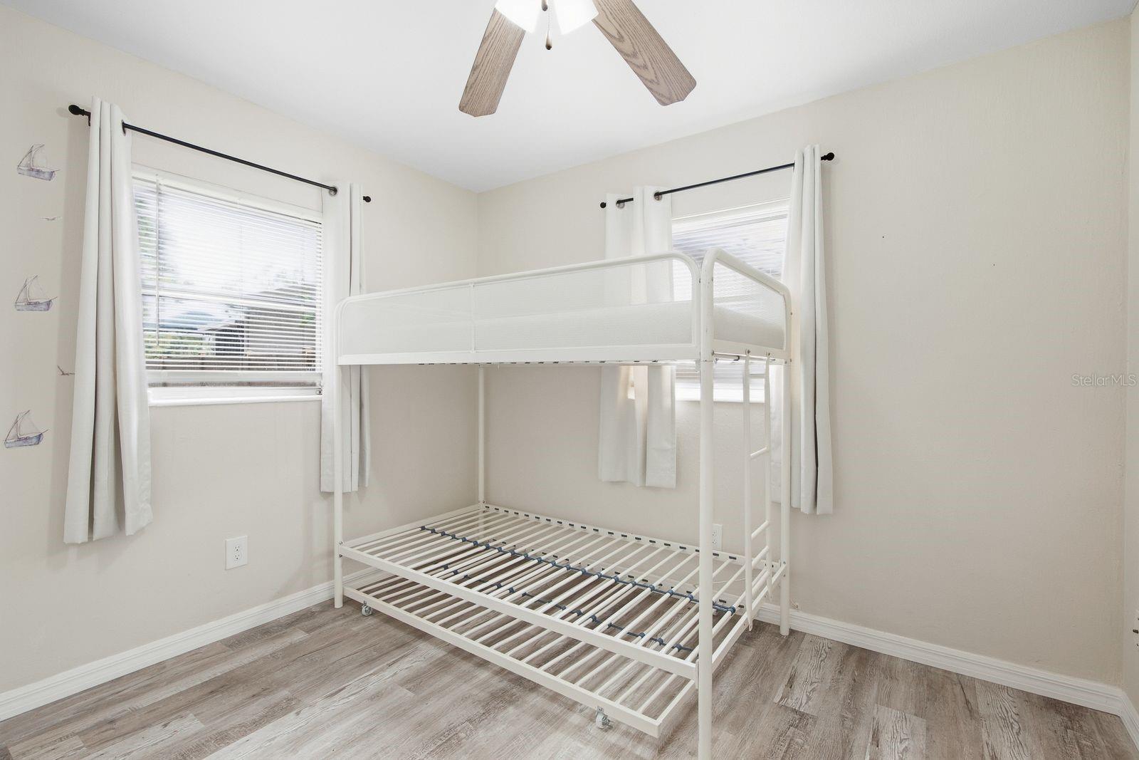 2240 EVANS RD — photo 10