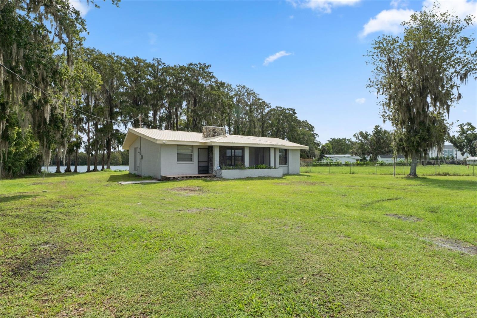 10818 LAND O LAKES BLVD — photo 4