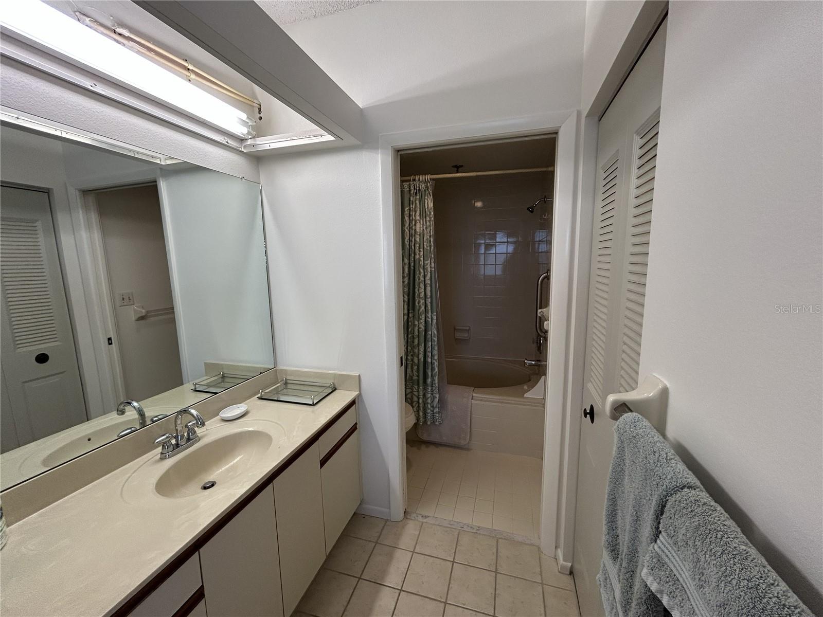 7922 SAILBOAT KEY BLVD S #506 — photo 20