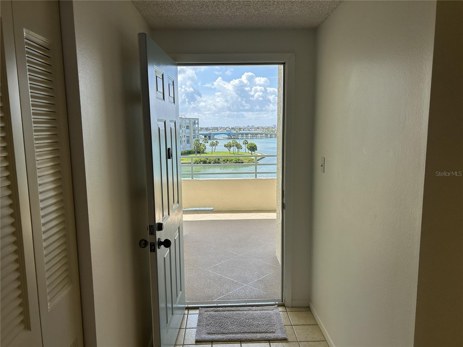 7922 SAILBOAT KEY BLVD S #506 — photo 2