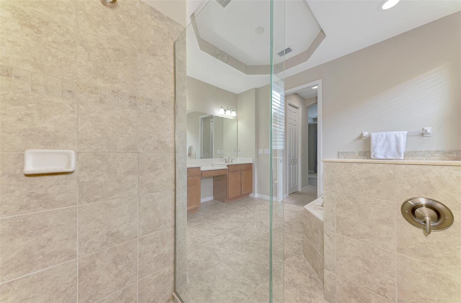 11662 PARROTFISH ST — photo 38