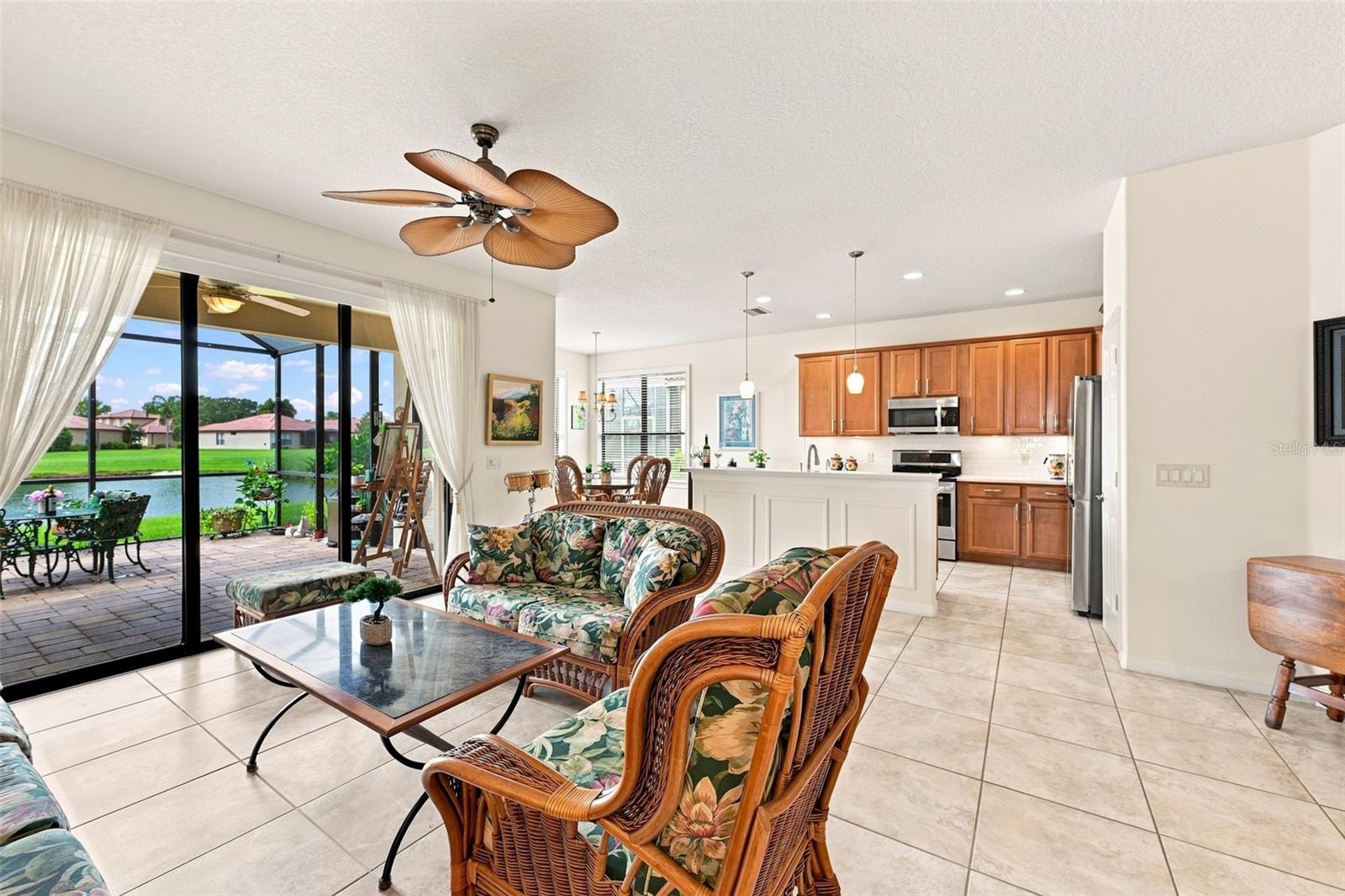 216 SILVER FALLS DR — photo 21