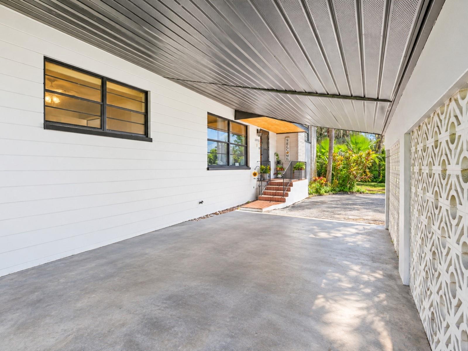 19201 ALICE CIR — photo 26