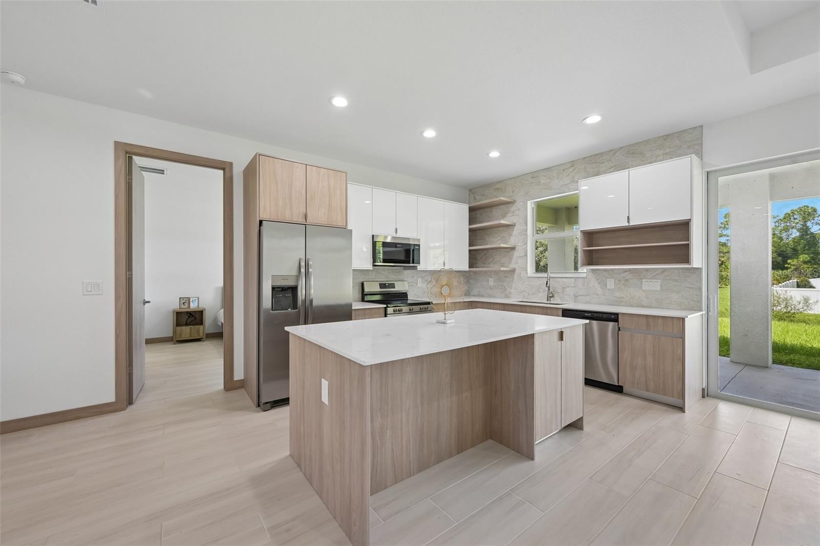 1313 KACERIK ST — photo 8