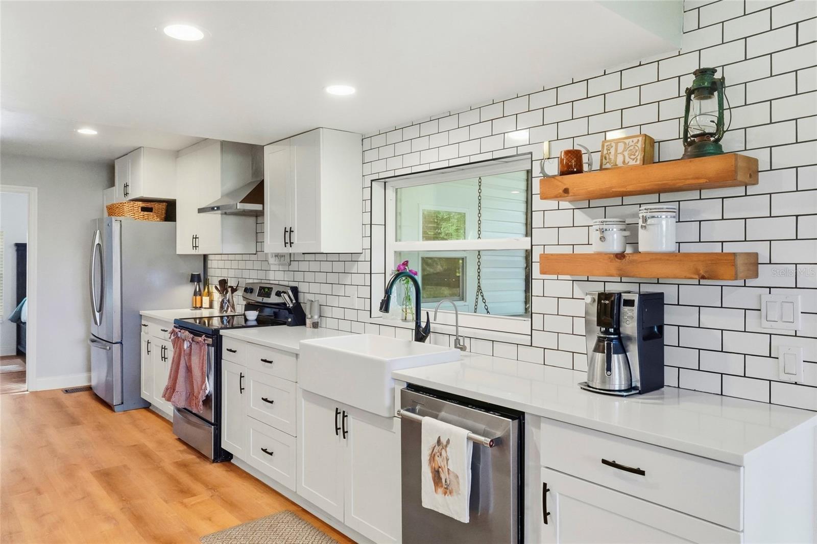 1132 LENA LN — photo 31