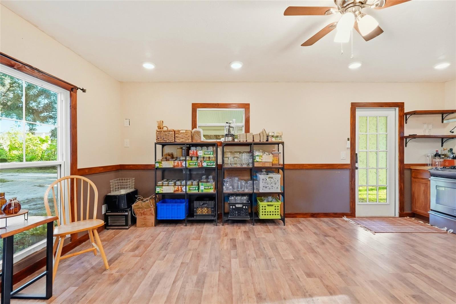 1132 LENA LN — photo 60