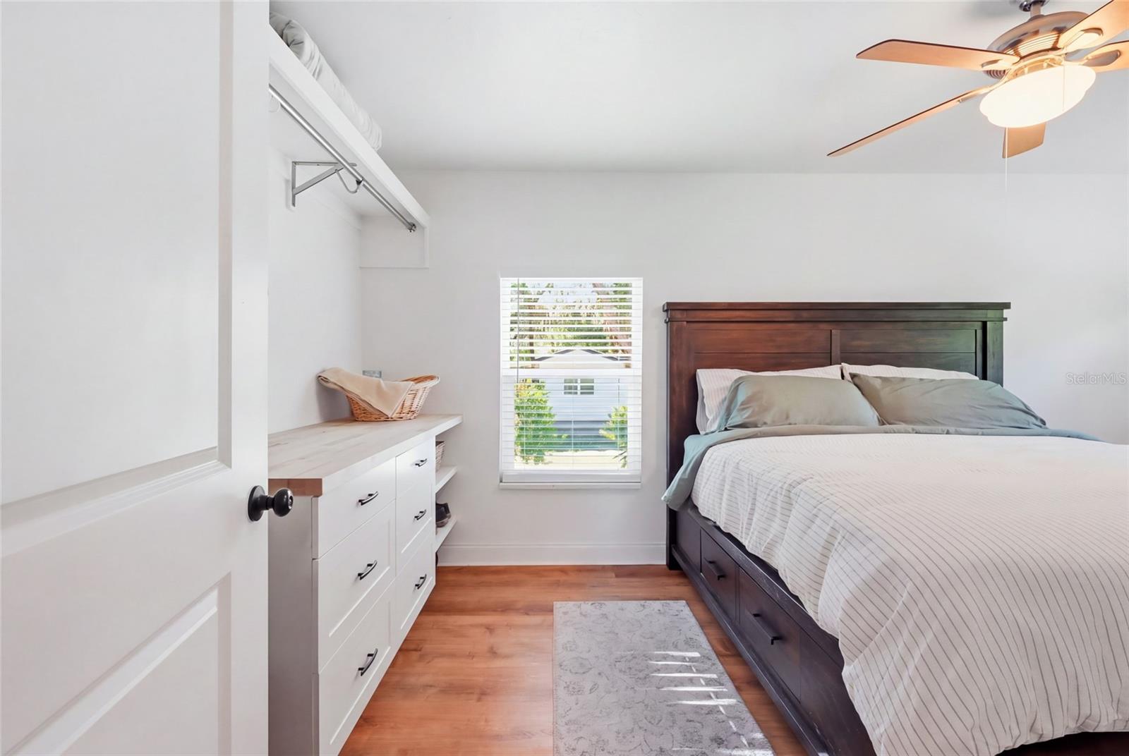 1132 LENA LN — photo 32