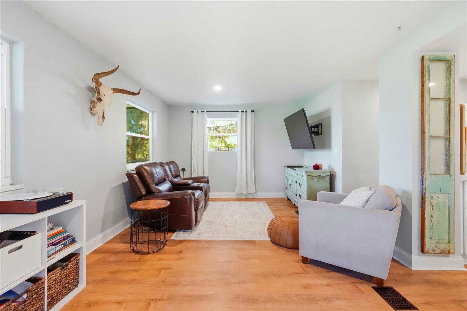 1132 LENA LN — photo 16