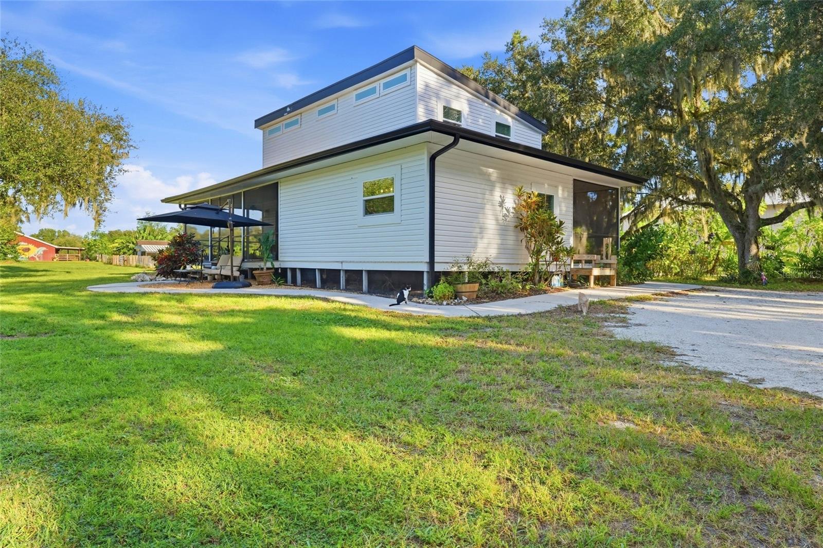 1132 LENA LN — photo 2