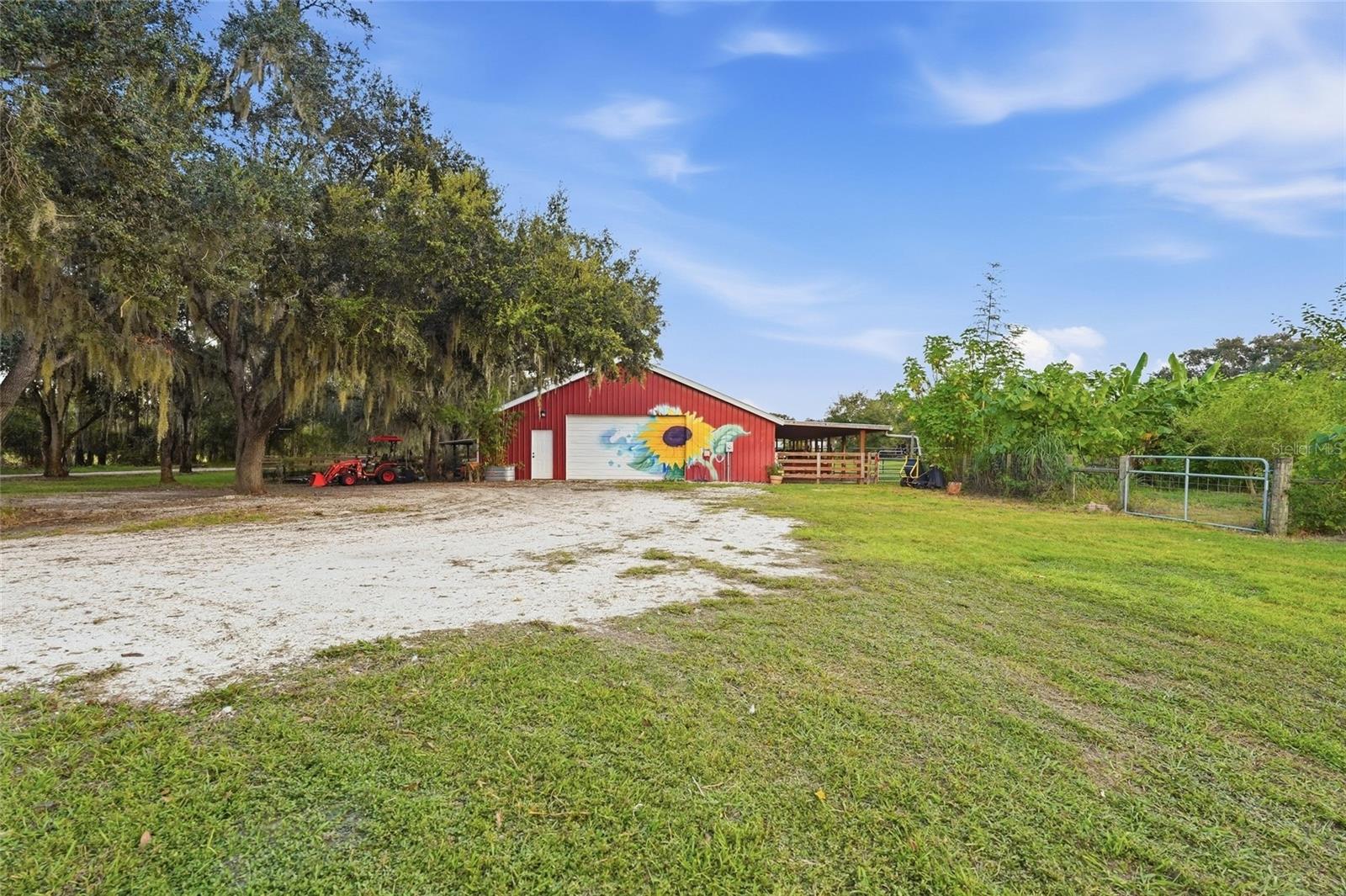 1132 LENA LN — photo 68