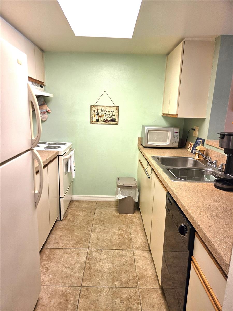 503 ALBEE FARM RD #B15 — photo 8