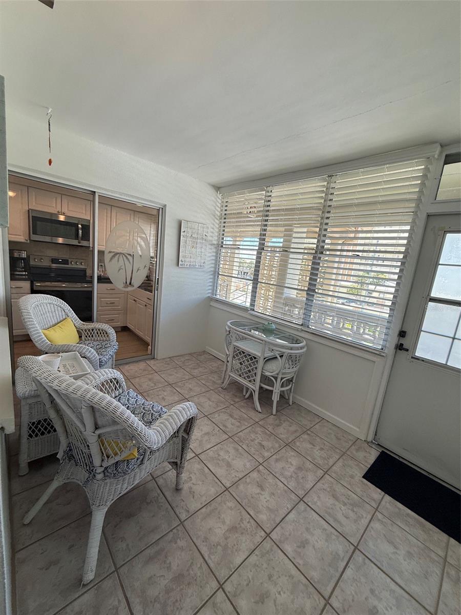 4455 DUHME RD #305 — photo 4