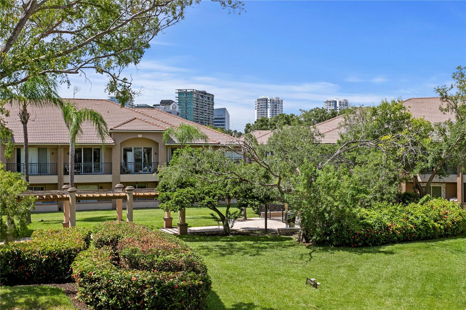 1040 NORMANDY TRACE RD — photo 24