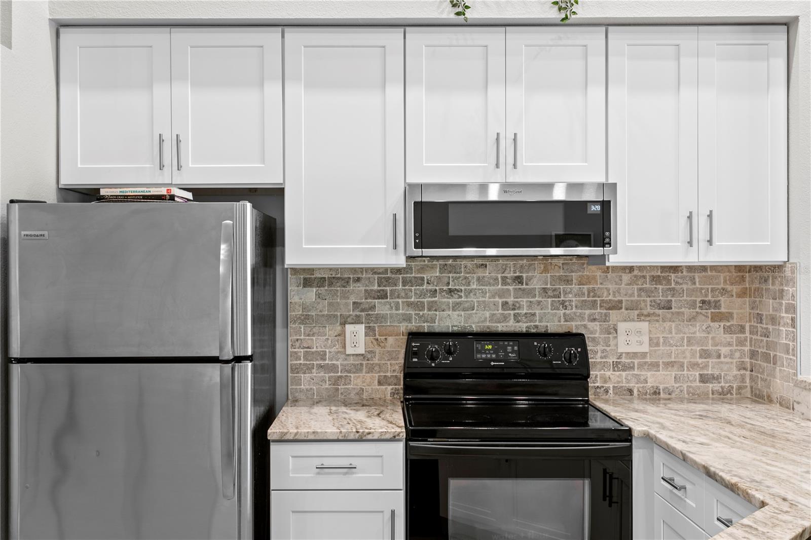 1040 NORMANDY TRACE RD — photo 14