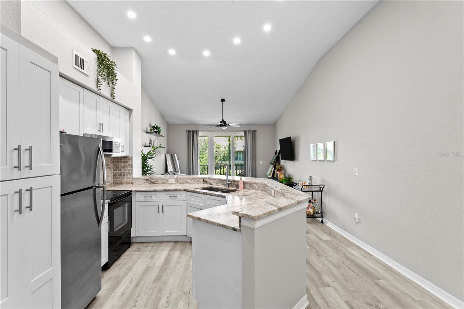 1040 NORMANDY TRACE RD — photo 11