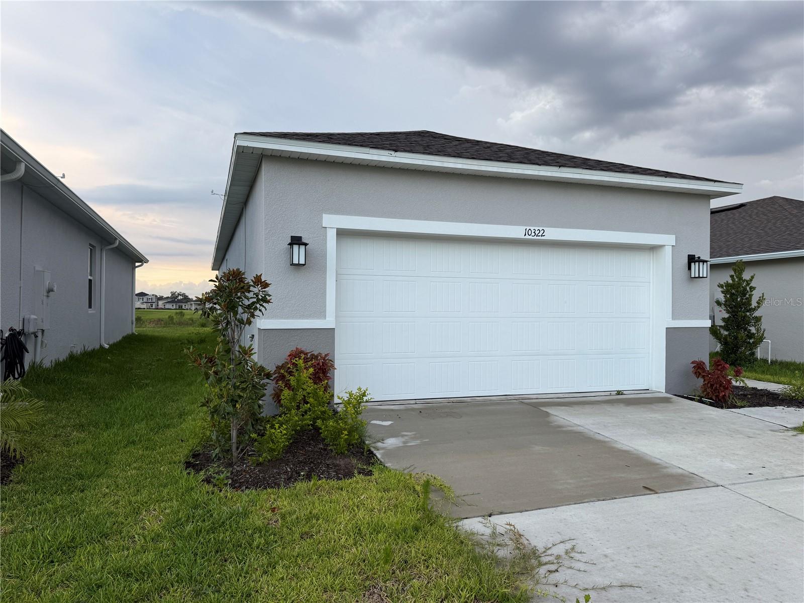 10322 STAR FLOWER LN — photo 2