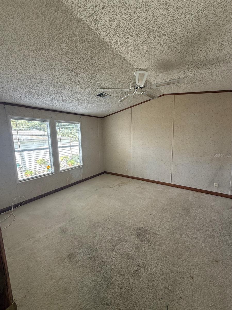 6100 62ND AVE N #15 — photo 7