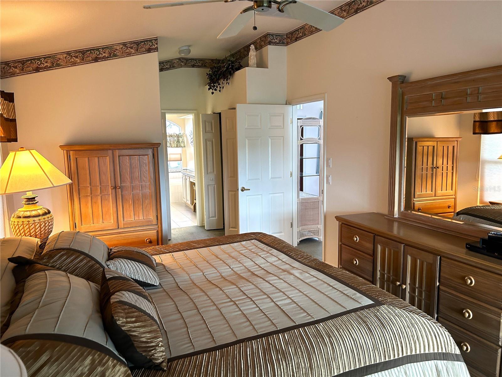 11239 SUN TREE RD — photo 13