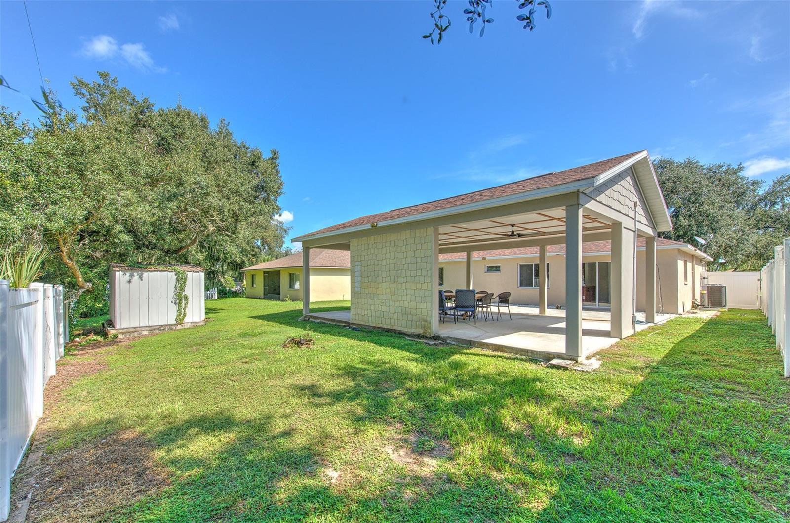 319 ABIGAIL RD — photo 28