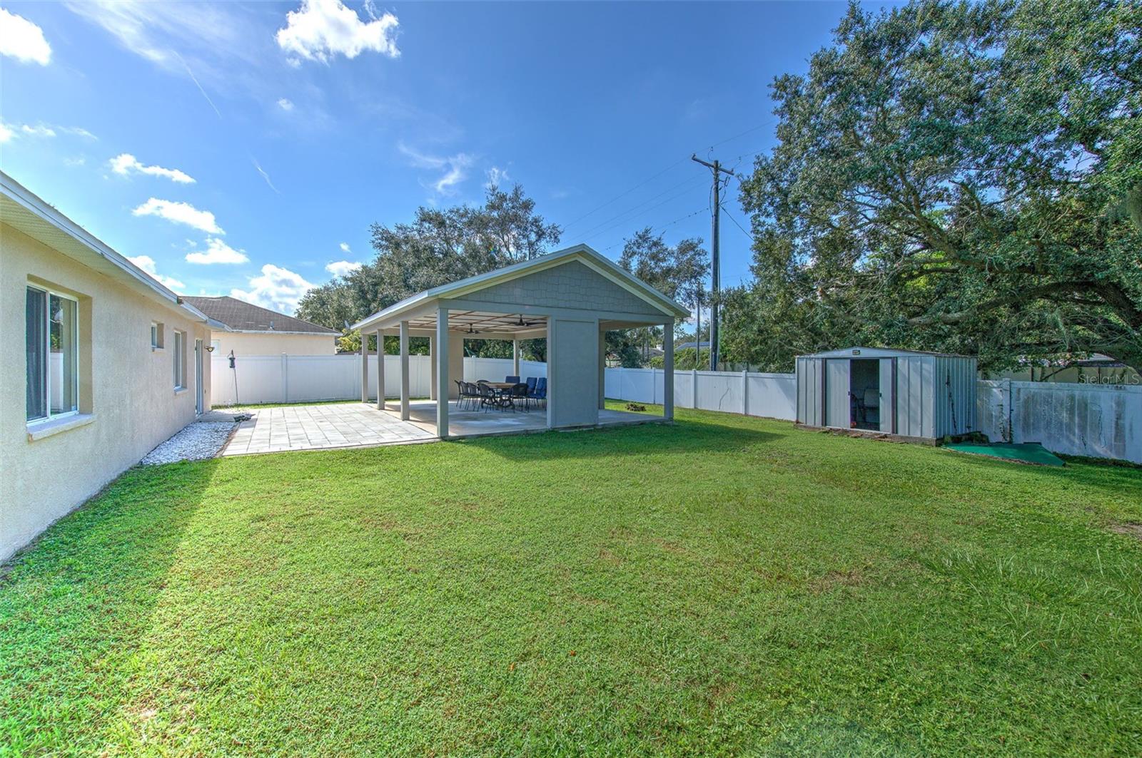 319 ABIGAIL RD — photo 31