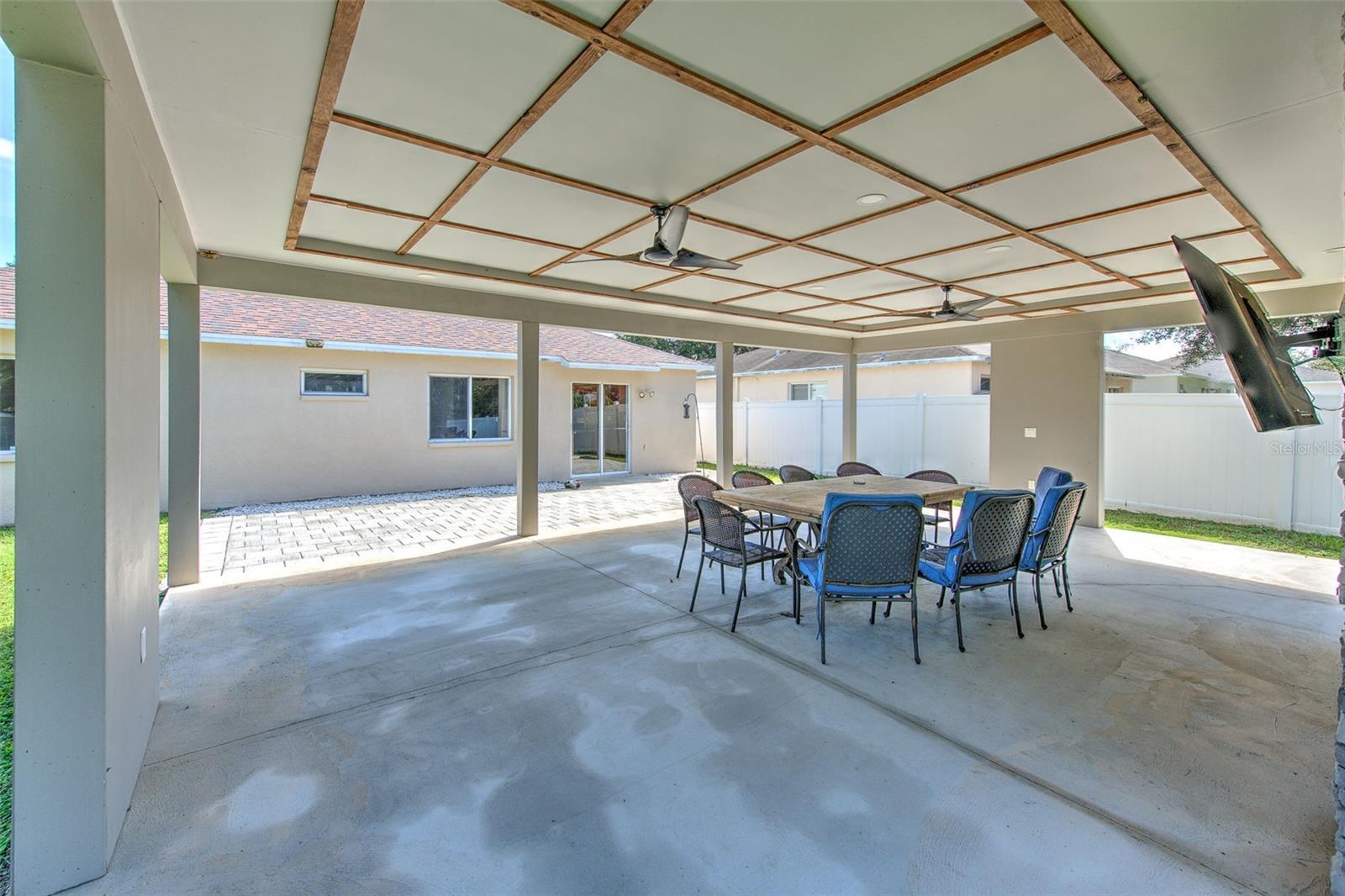 319 ABIGAIL RD — photo 30