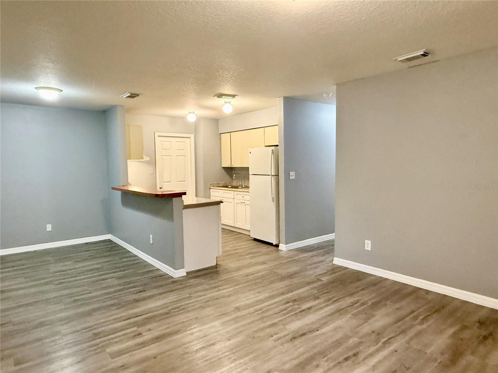 3514 E MOHAWK AVE — photo 8