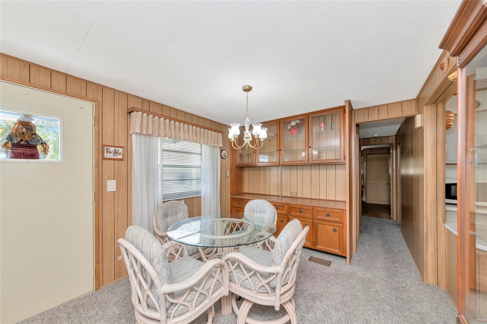 216 OUTER DR E — photo 20