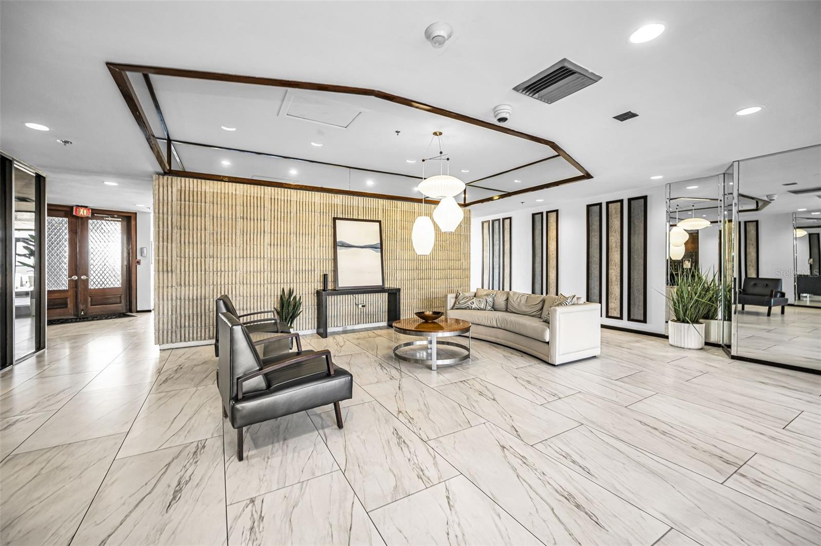 1660 GULF BLVD #PH5 — photo 10