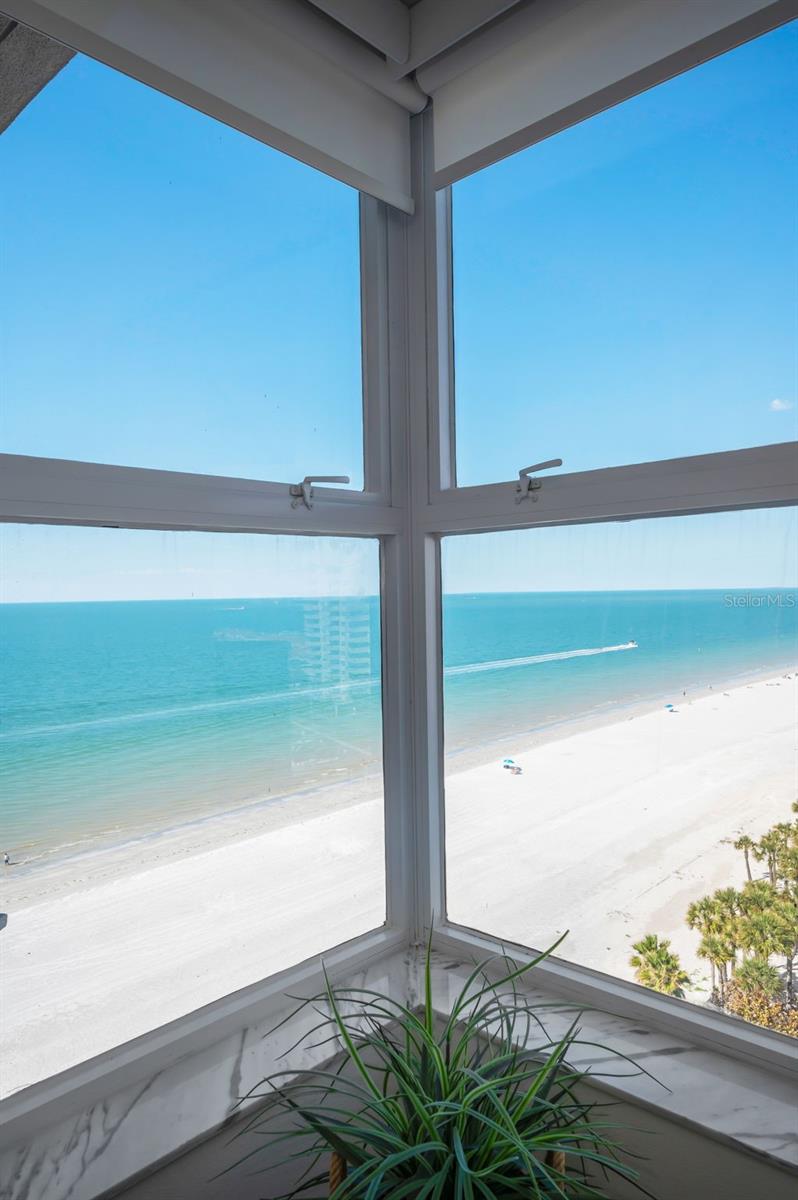 1660 GULF BLVD #PH5 — photo 19