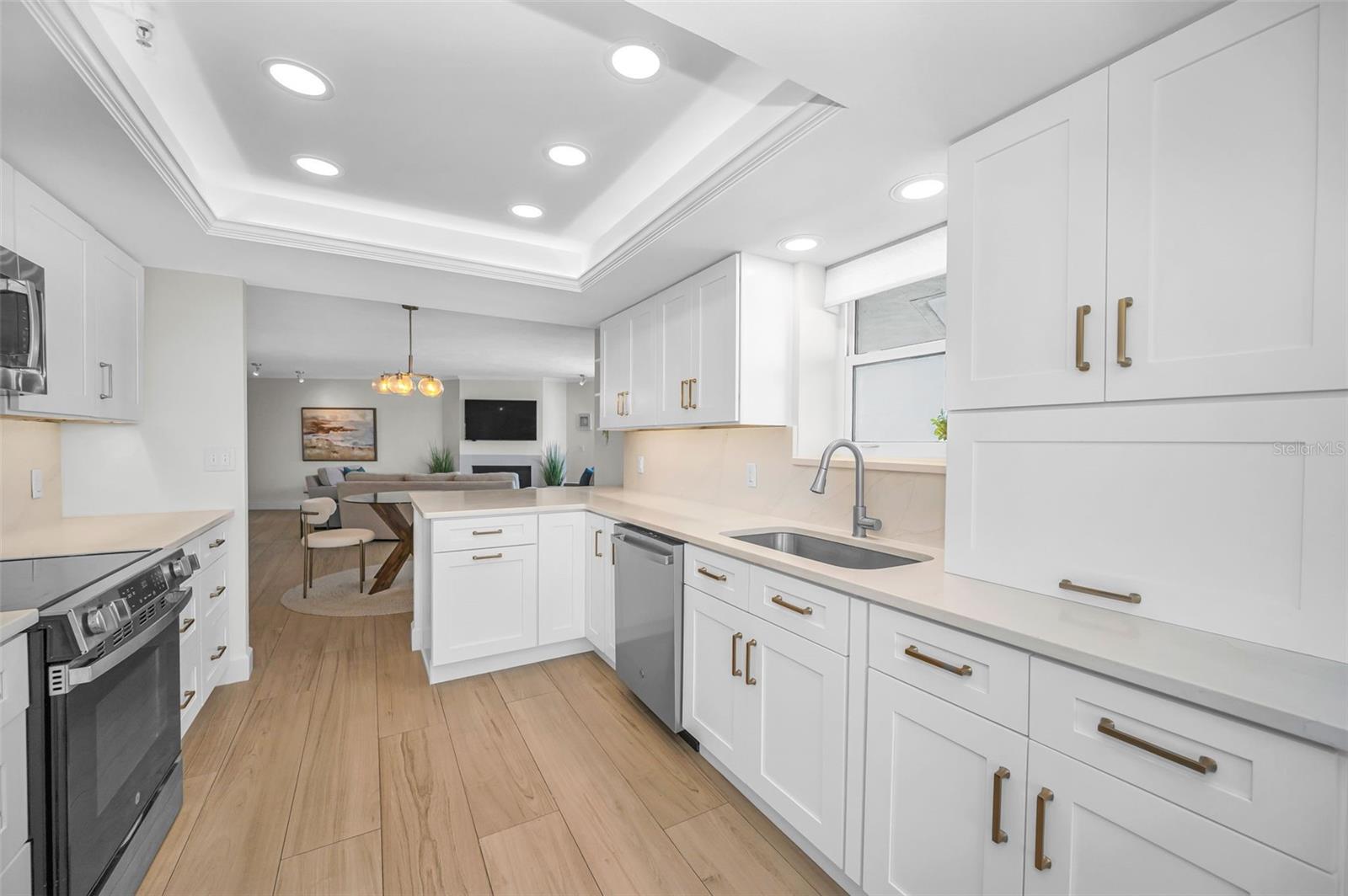 1660 GULF BLVD #PH5 — photo 52