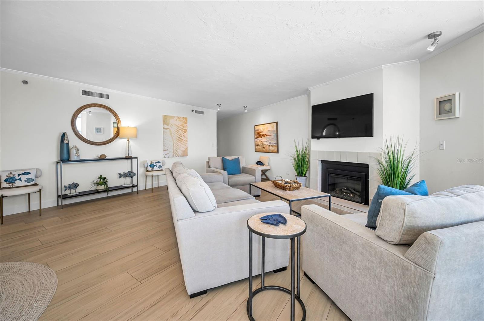 1660 GULF BLVD #PH5 — photo 17