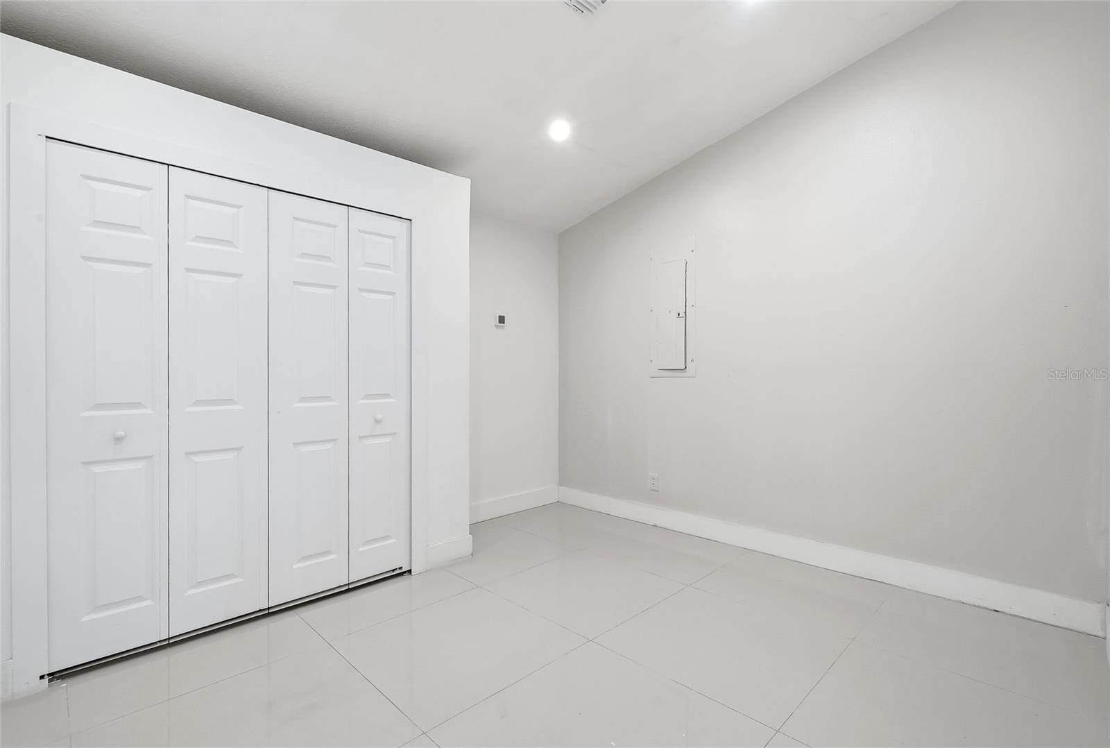 12726 BARRETT DR — photo 28
