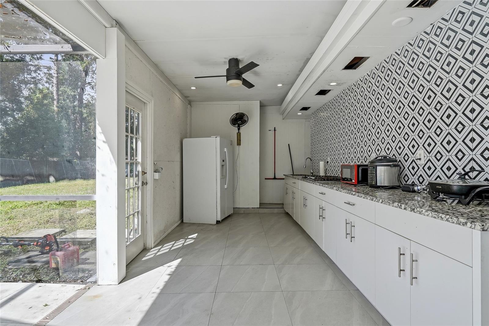 12726 BARRETT DR — photo 49