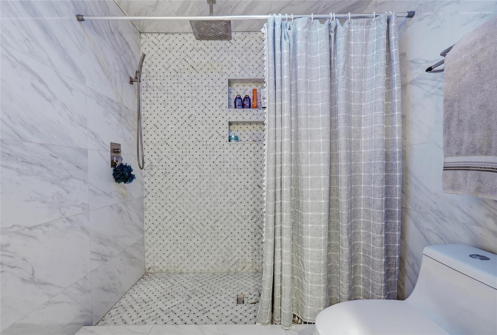 12726 BARRETT DR — photo 34