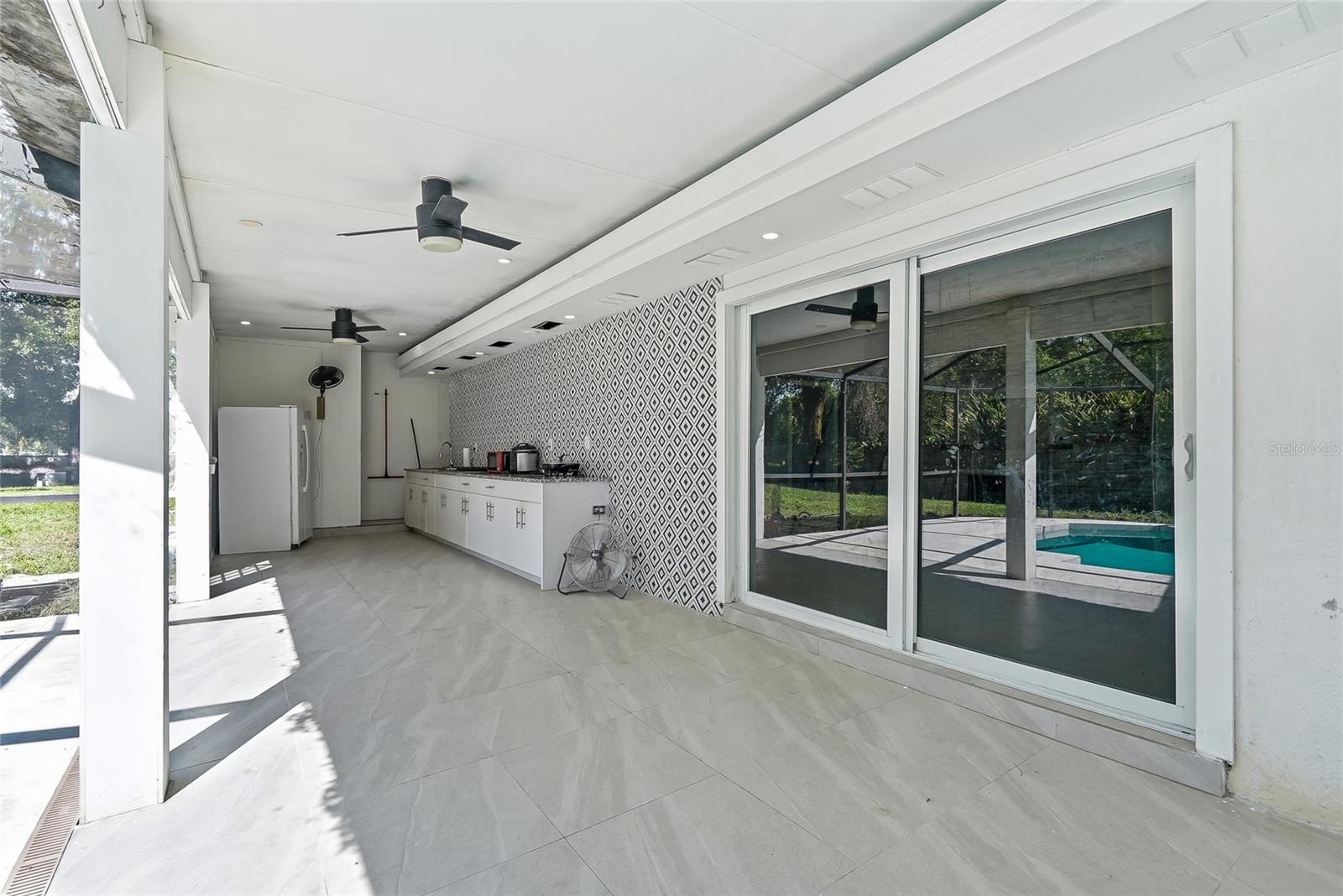 12726 BARRETT DR — photo 47