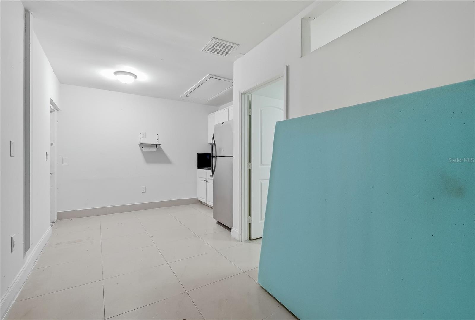 12726 BARRETT DR — photo 40