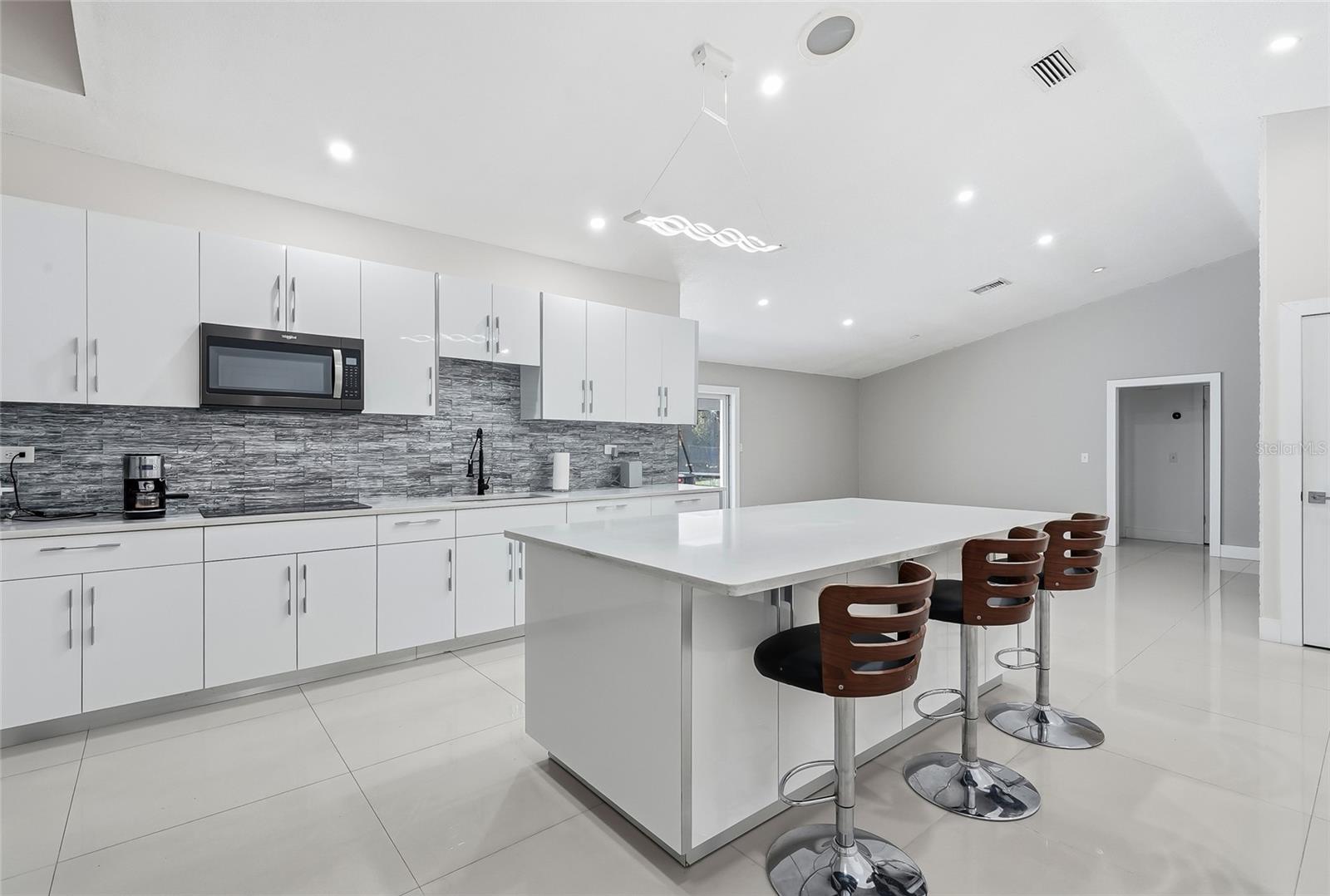 12726 BARRETT DR — photo 15
