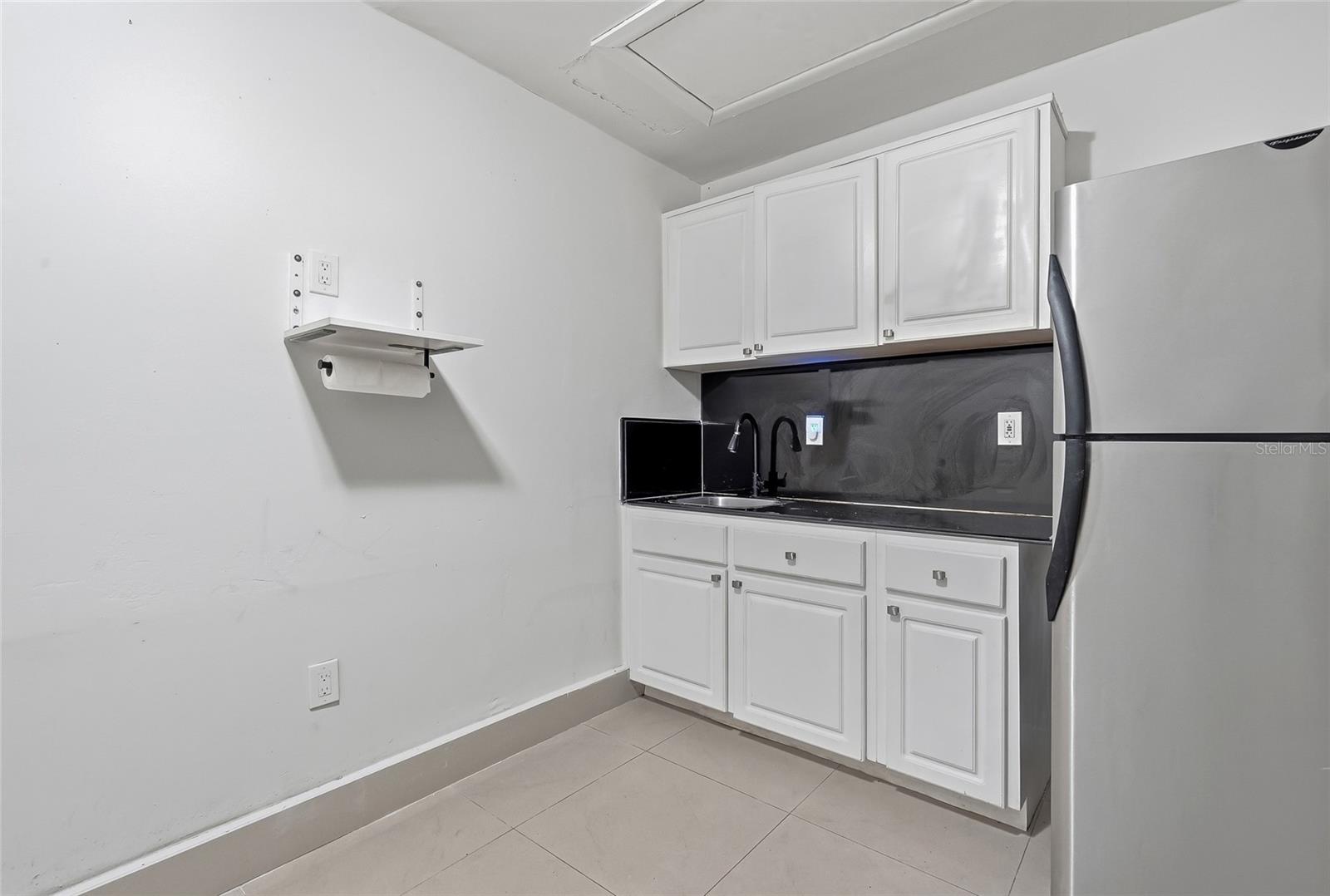 12726 BARRETT DR — photo 25