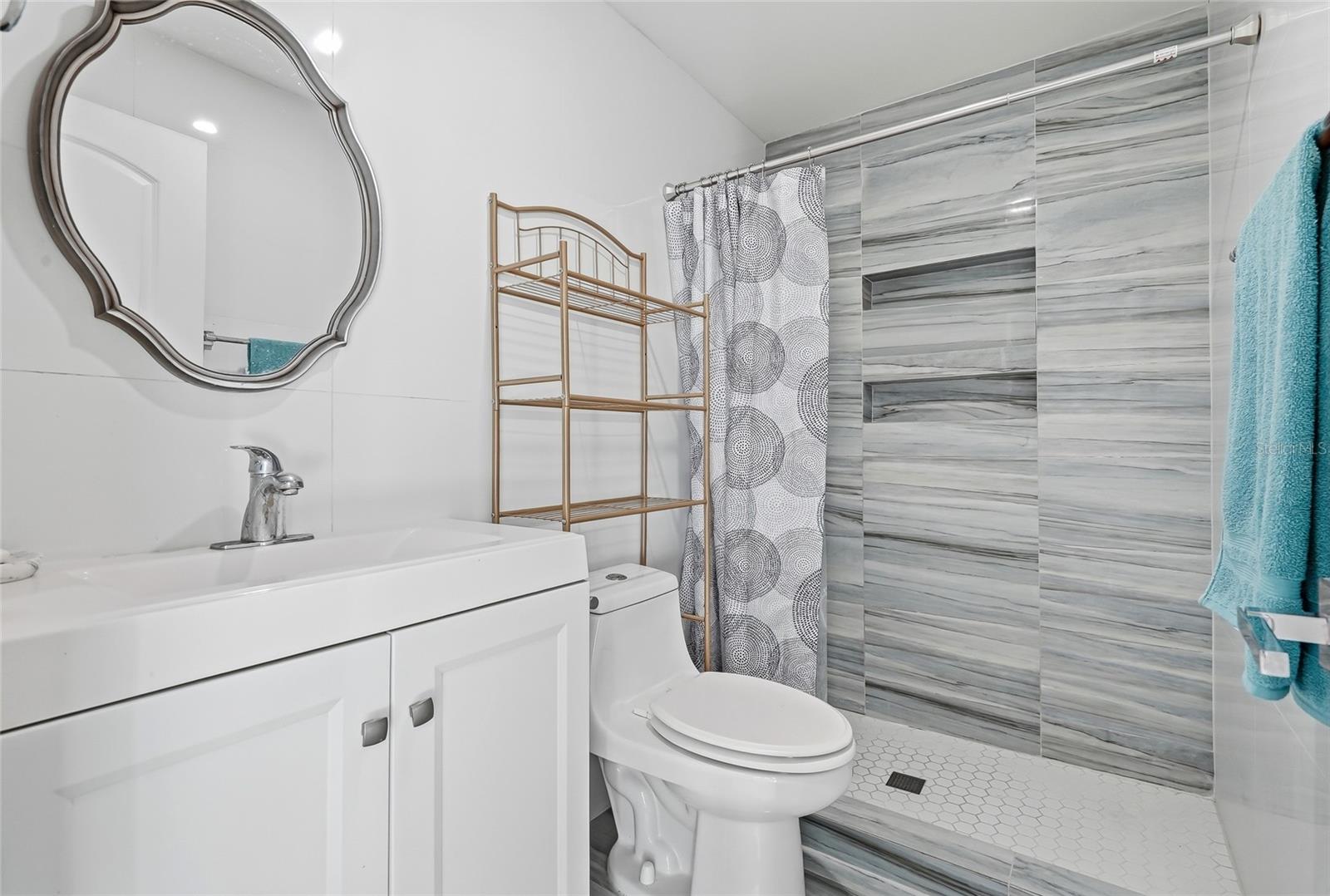 12726 BARRETT DR — photo 21