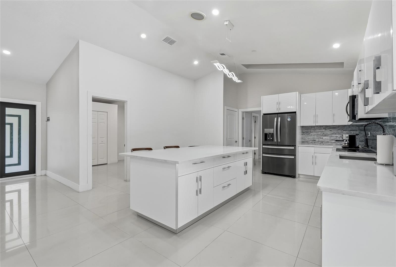 12726 BARRETT DR — photo 14